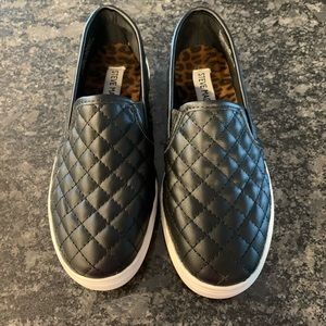Girls Steve Madden sneakers